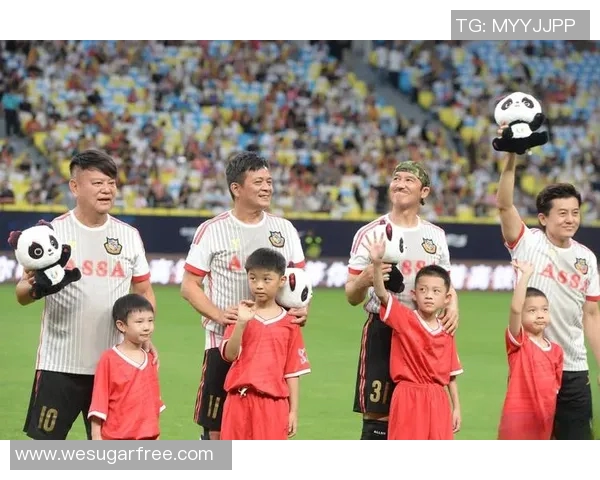 足球明星们这个夏天的奢华度假之旅与精彩瞬间回顾 足球明星们这个夏天的奢华度假之旅与精彩瞬间回顾