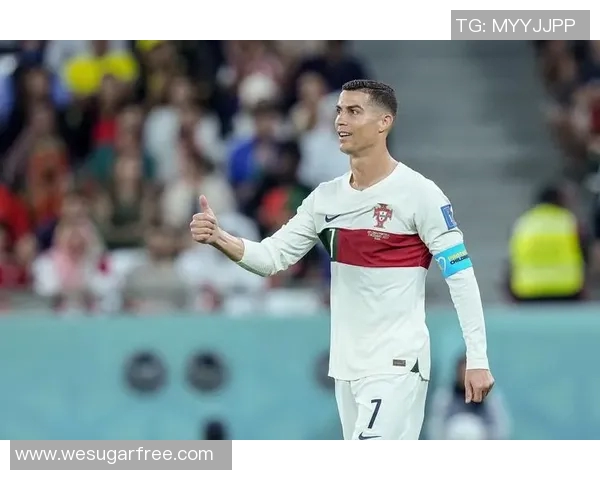 NBA明星与足球明星的精彩对决壁纸分享,尽享运动魅力与激情瞬间 NBA明星与足球明星的精彩对决壁纸分享,尽享运动魅力与激情瞬间